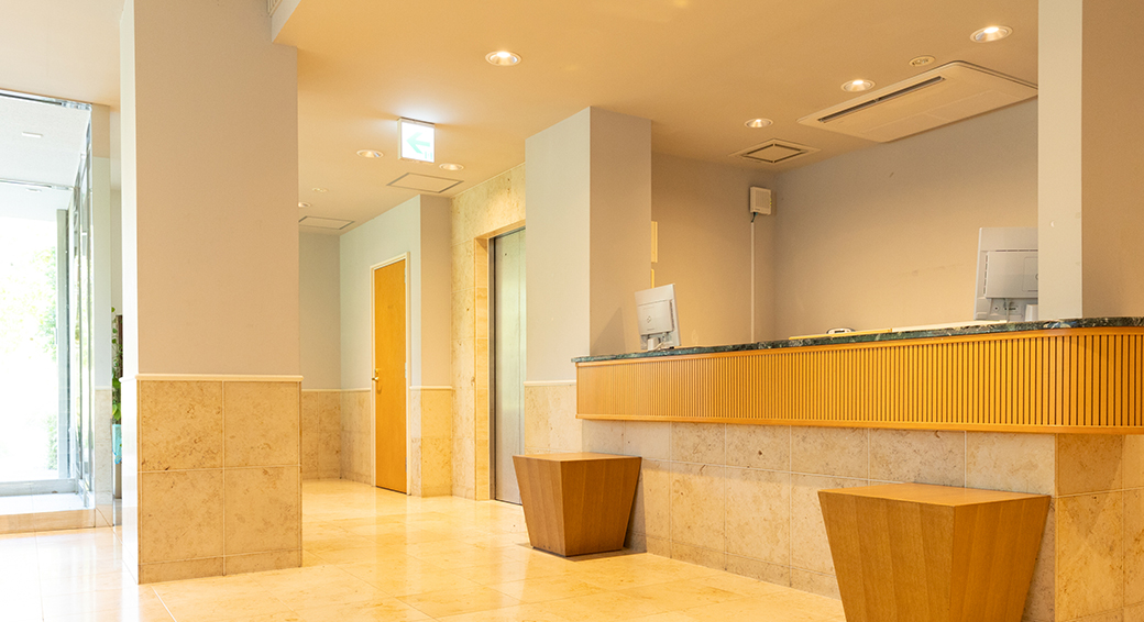 Front desk of "Keikyu EX Inn Yokosuka Research Park"