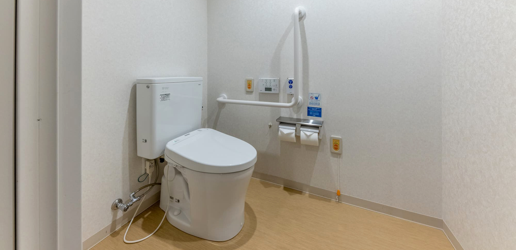 トイレ｜ユニバーサルツイン