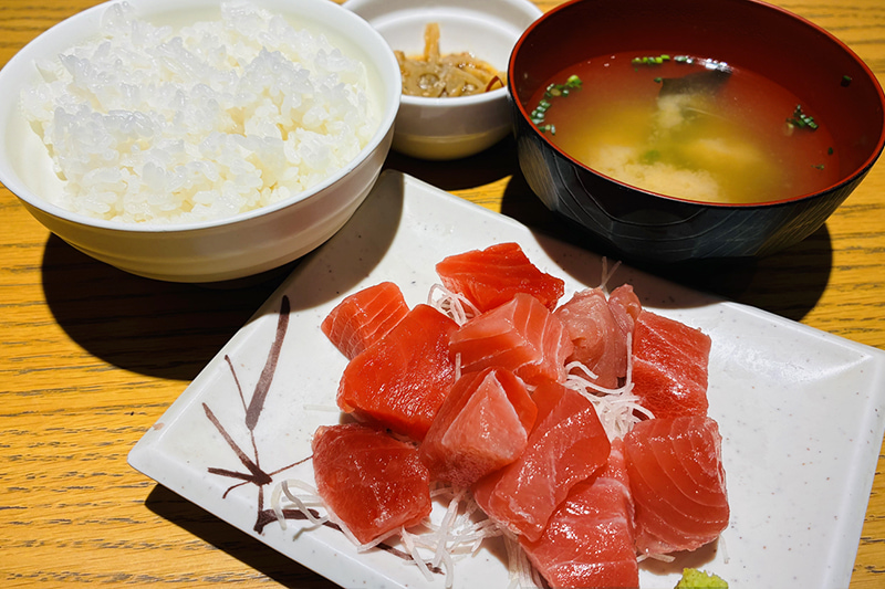 小田保｜築地魚河岸食堂