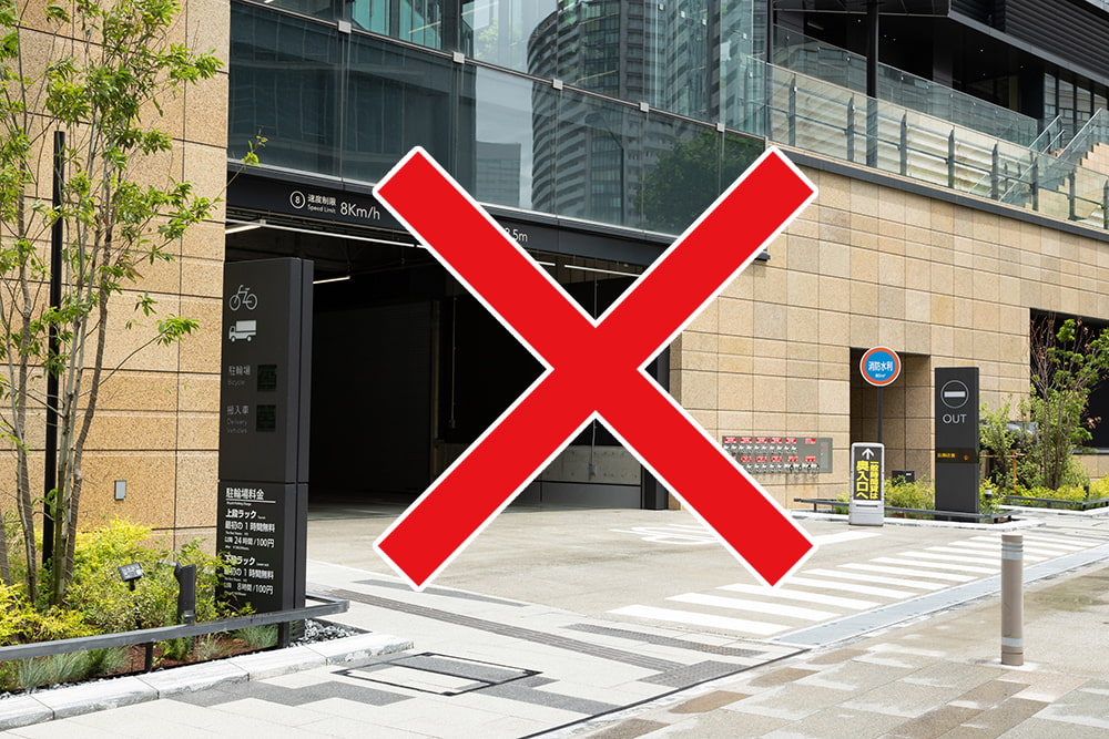 横浜シンフォステージ駐車場の2番目の入口